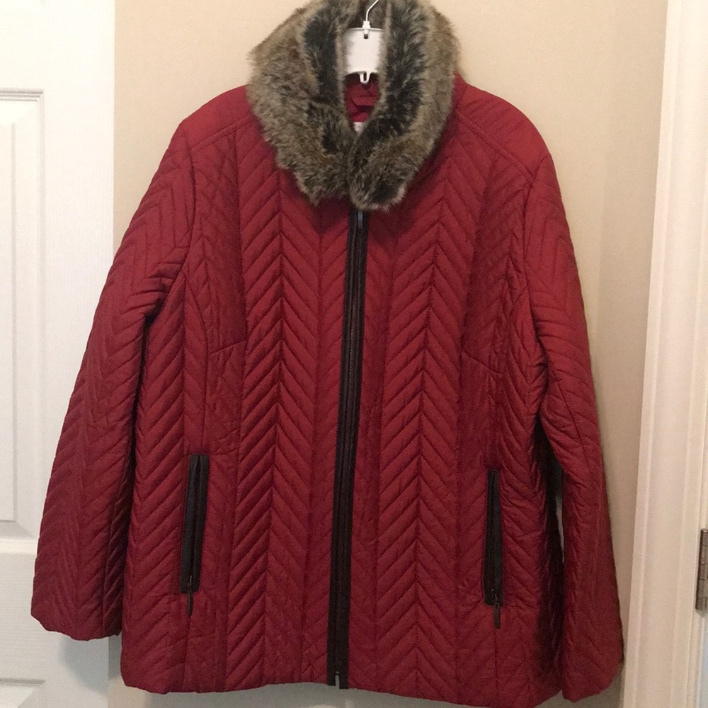 Red Quilted Jacket - Detachable Collar LIKE NEW!